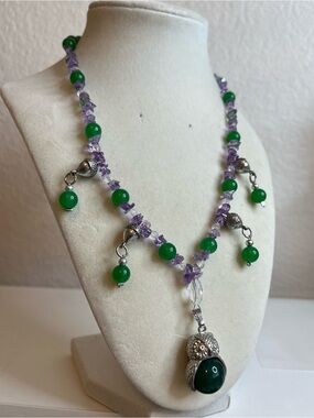 Amethyst chip nephrite beaded owl pendant necklace unique 20”